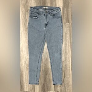 Levi’s High Rise Skinny
